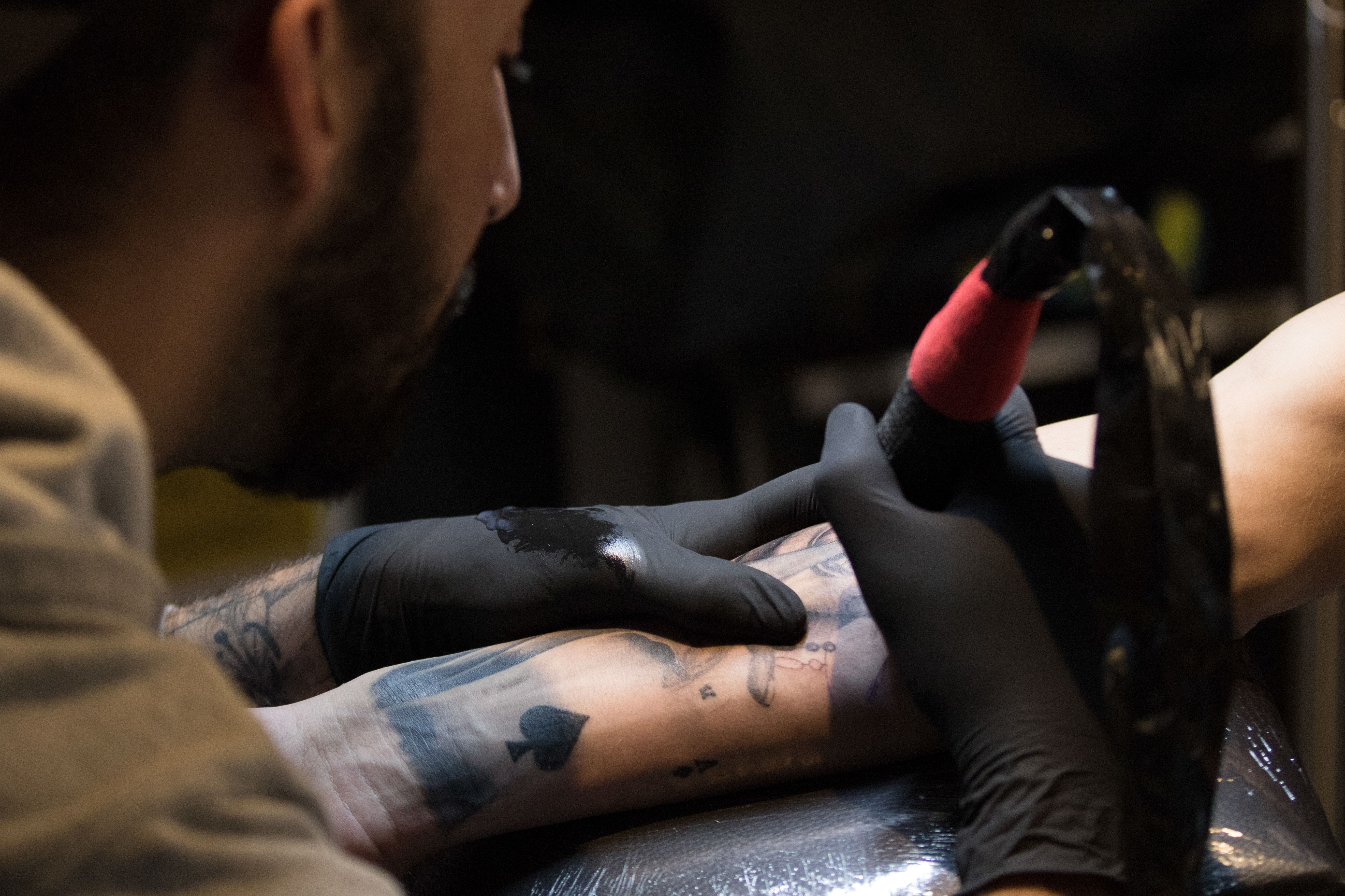 association-tatouage-partage-premiere-ecole-tatouage-afrique-nord