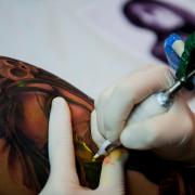tatouage-partage-argumentaire-encres-couleur-clients